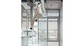 Подвижный вытяжной зонт Подвижный вытяжной зонт